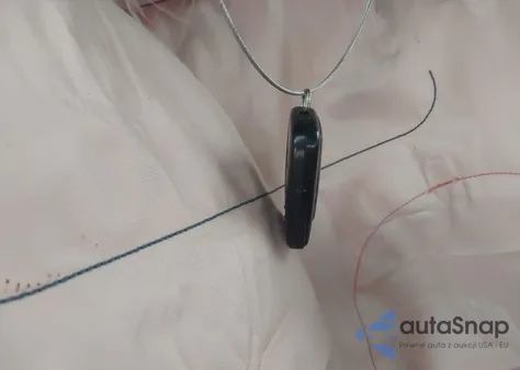 2022 Toyota 4Runner Sr5 z USA, uszkodzony, nr VIN JTEMU5JR0N6028851